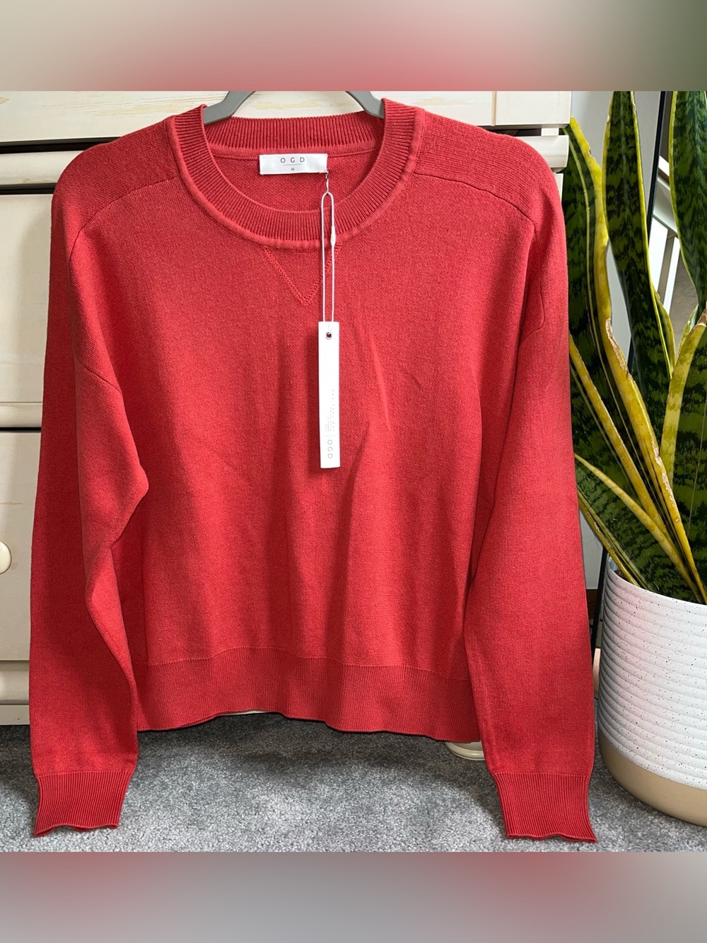 One Grey Day The Warwick Pullover M
